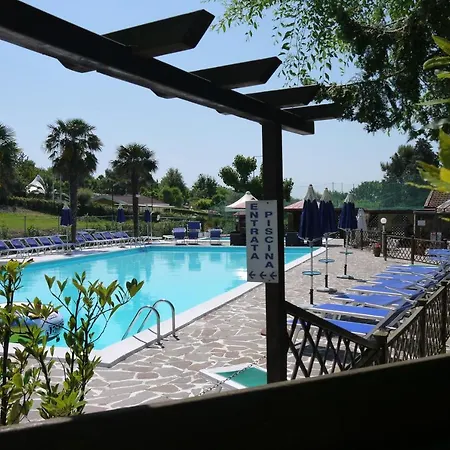 Tobacco Road Camping Sirolo