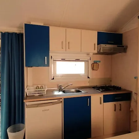 Camping Tobacco Road Sirolo