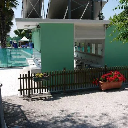 Camping Tobacco Road Sirolo