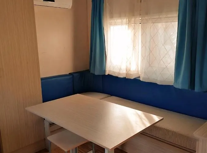 Κάμπινγκ Tobacco Road *