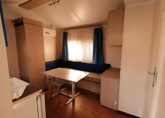 Κάμπινγκ Tobacco Road *